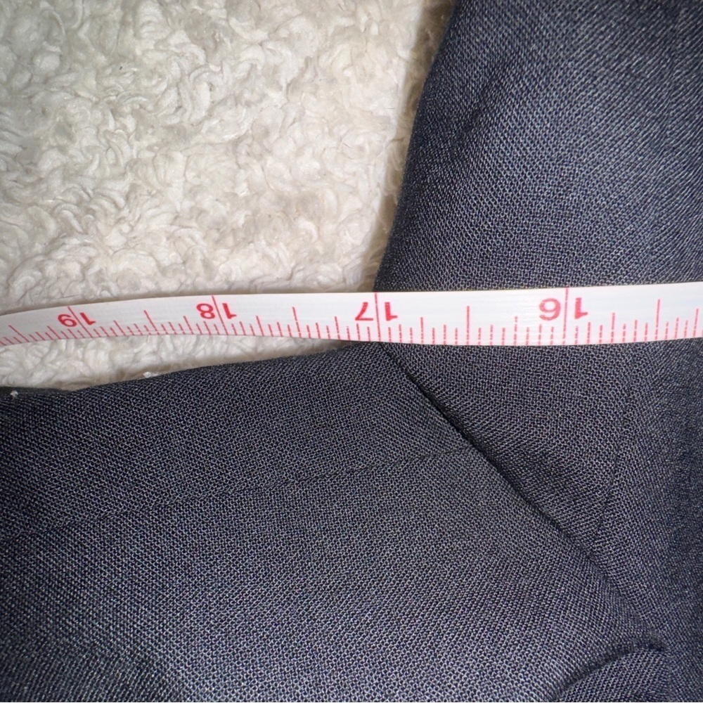 Anne Klein Elegant Black Suit - Picture 4 of 10